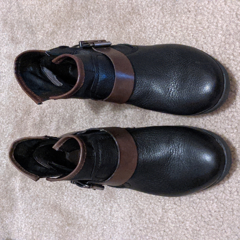 BCBGeneration ankle boots